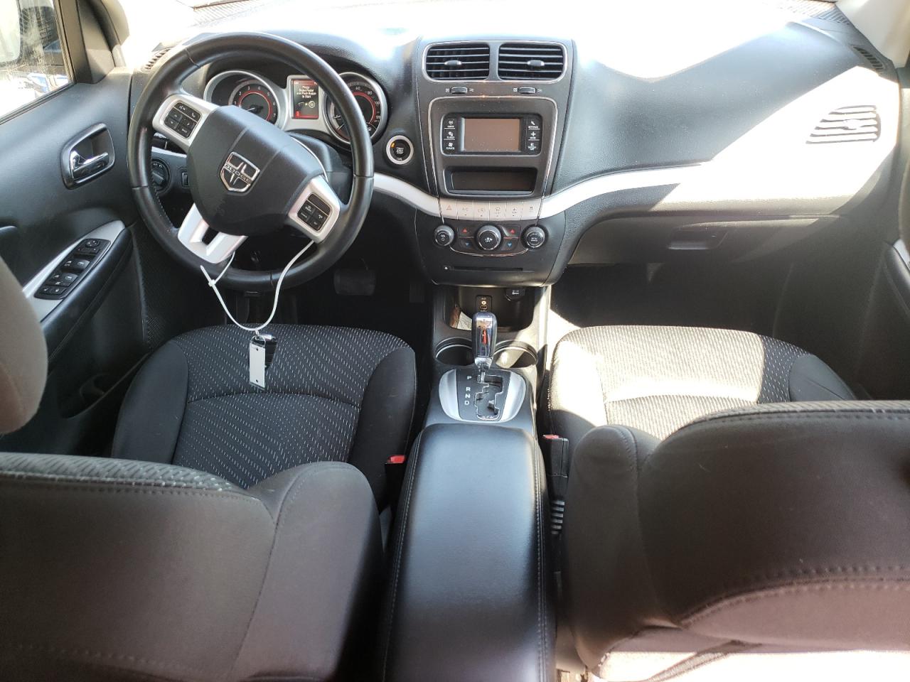 2018 Dodge Journey Se VIN: 3C4PDCAB4JT242122 Lot: 60636094