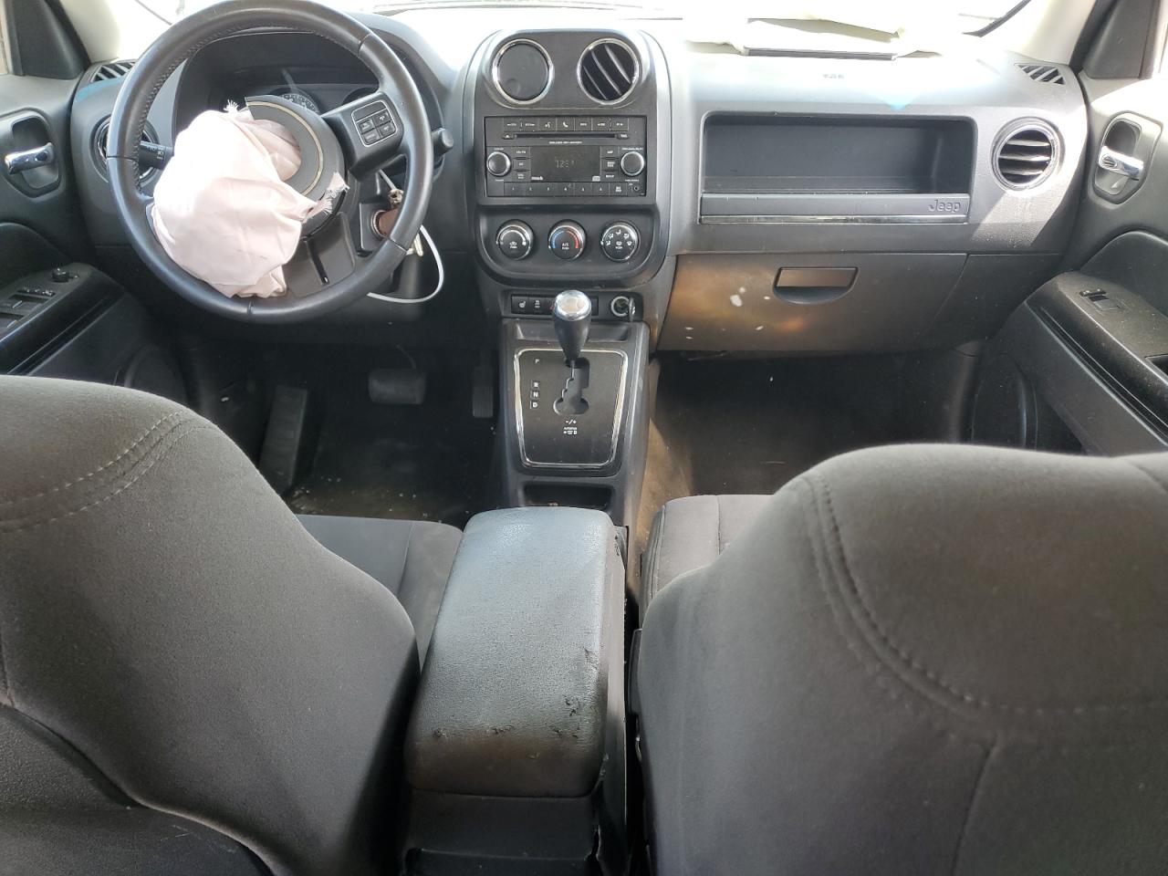 1C4NJRFB9HD174735 2017 Jeep Patriot Latitude