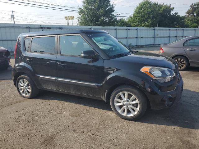 Parquets KIA SOUL 2013 Czarny