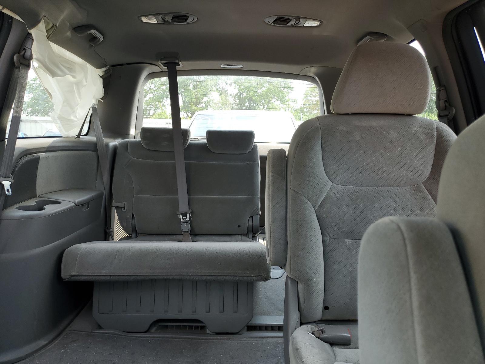 5FNRL3H27AB018990 2010 Honda Odyssey Lx