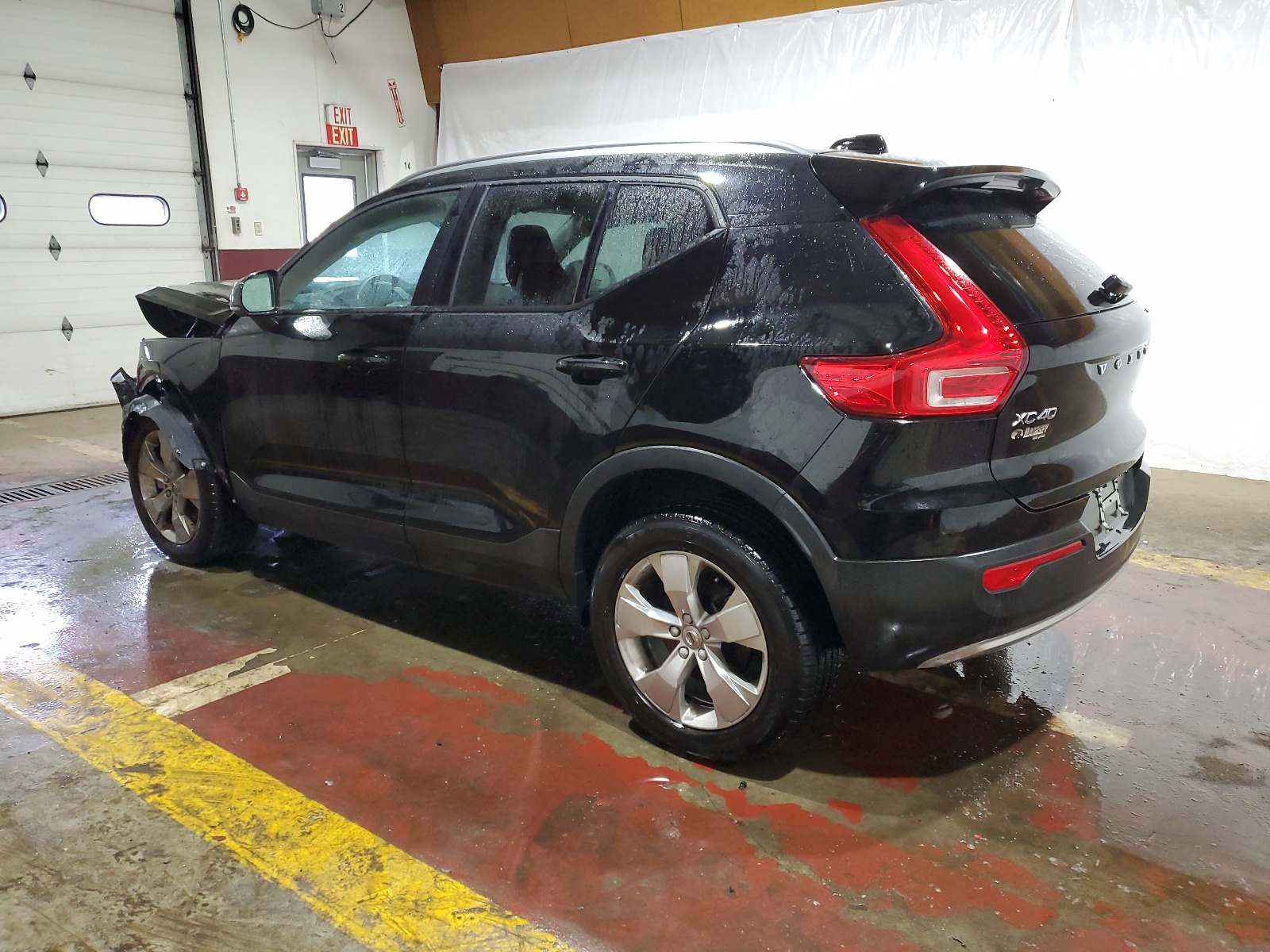 2021 Volvo Xc40 T4 Momentum vin: YV4AC2HK7M2608201