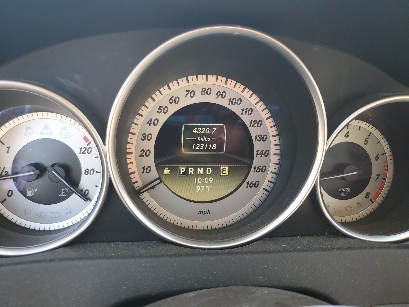 WDDGF8BB4CA710128 2012 Mercedes-Benz C 300 4Matic