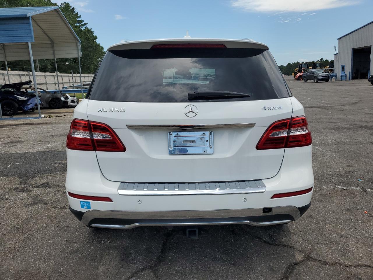 2015 Mercedes-Benz Ml 350 4Matic VIN: 4JGDA5HB2FA532348 Lot: 61034504