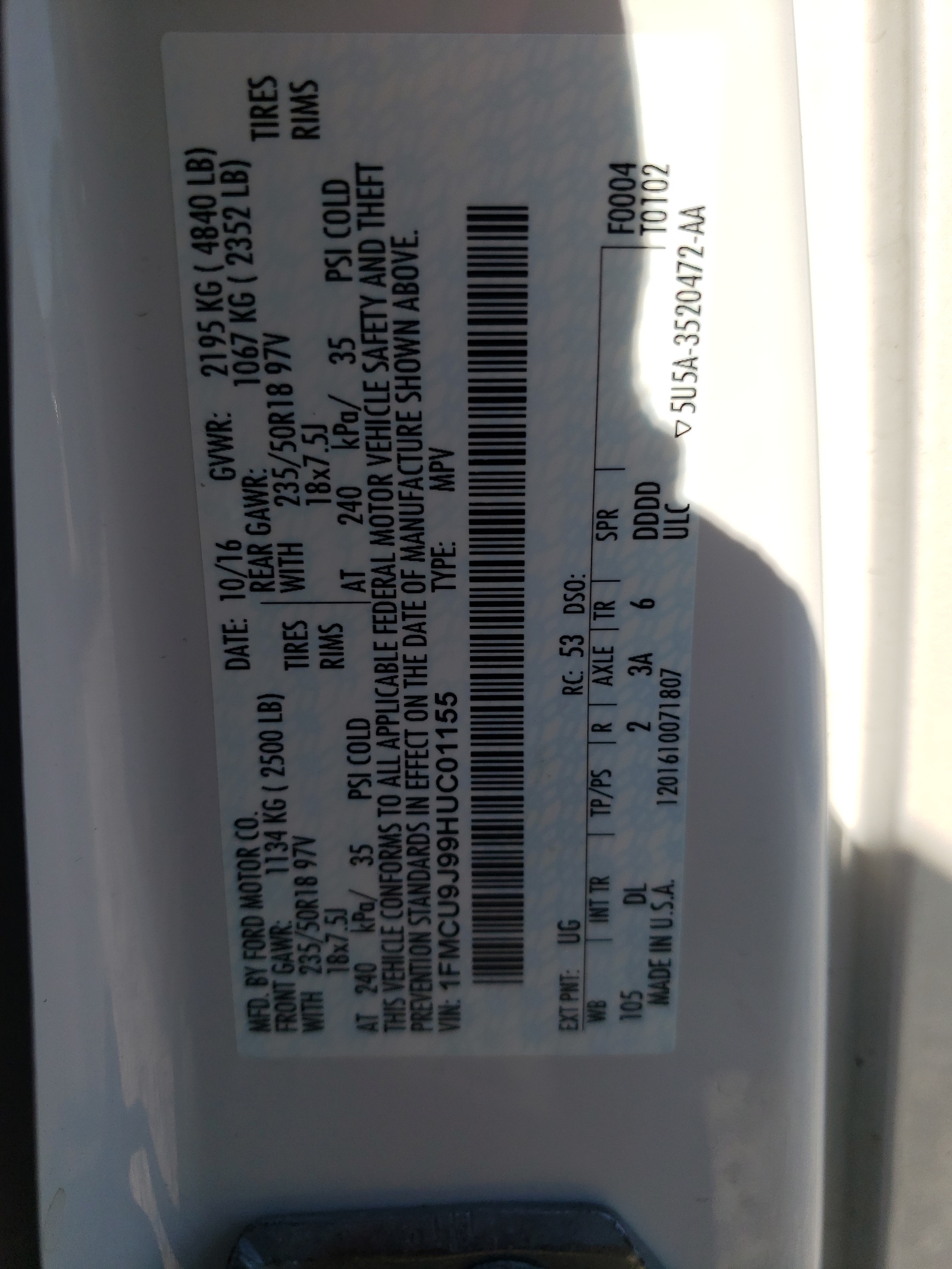 1FMCU9J99HUC01155 2017 Ford Escape Titanium