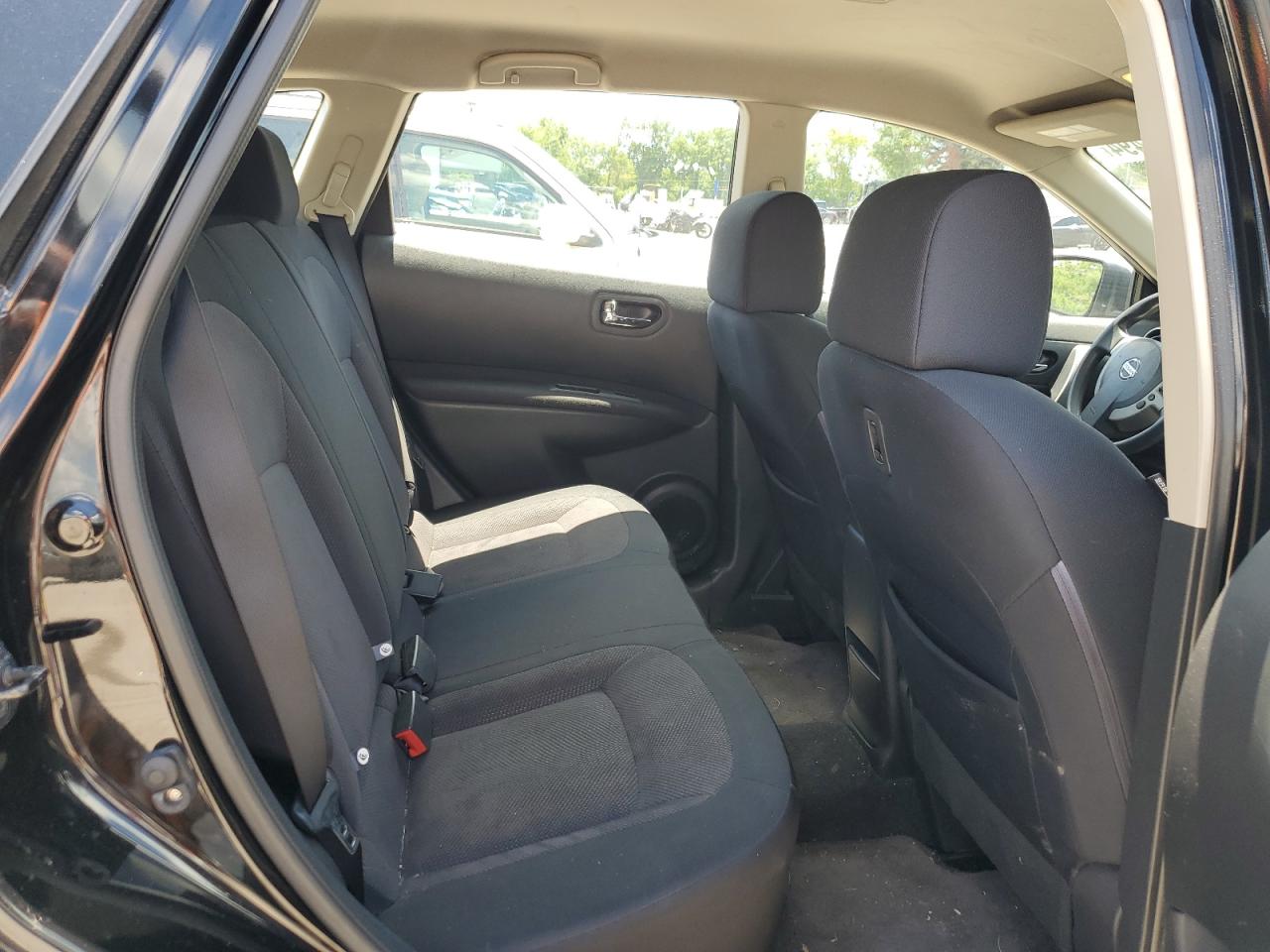 2011 Nissan Rogue S VIN: JN8AS5MV0BW266267 Lot: 60253494