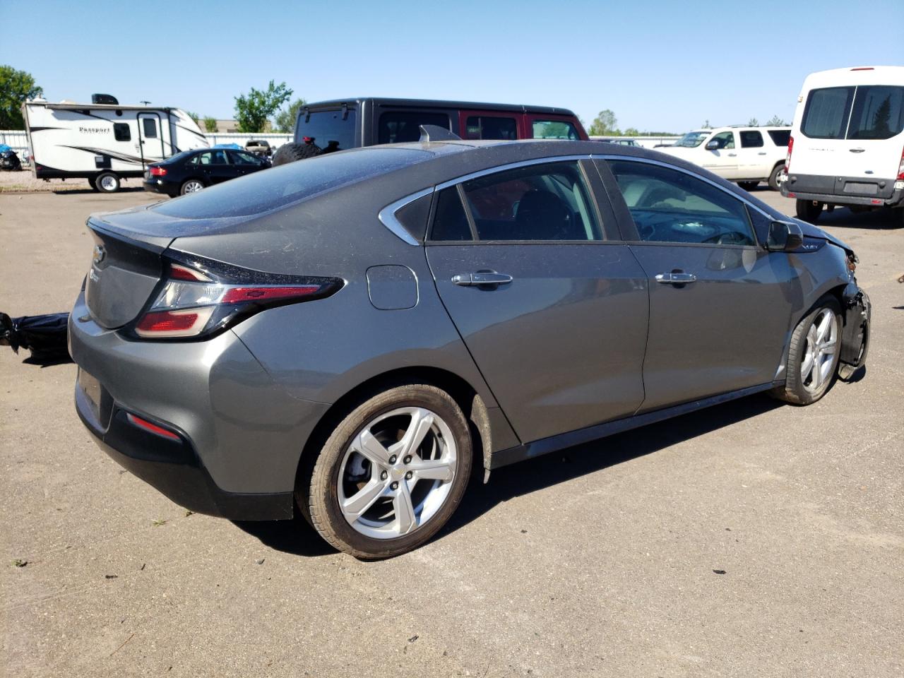 2016 Chevrolet Volt - Image 3