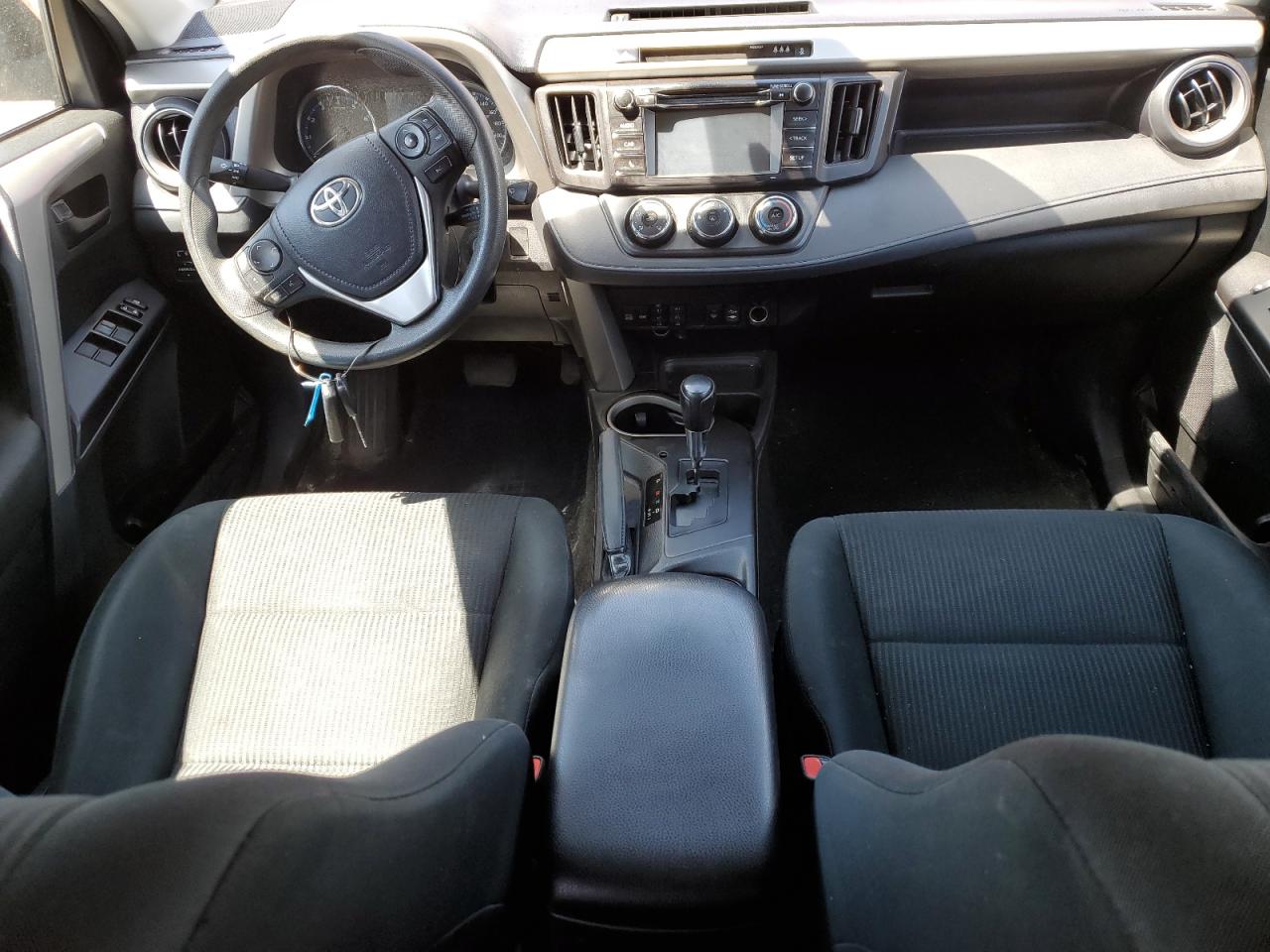 2018 Toyota Rav4 Le VIN: 2T3BFREV9JW702959 Lot: 58897824