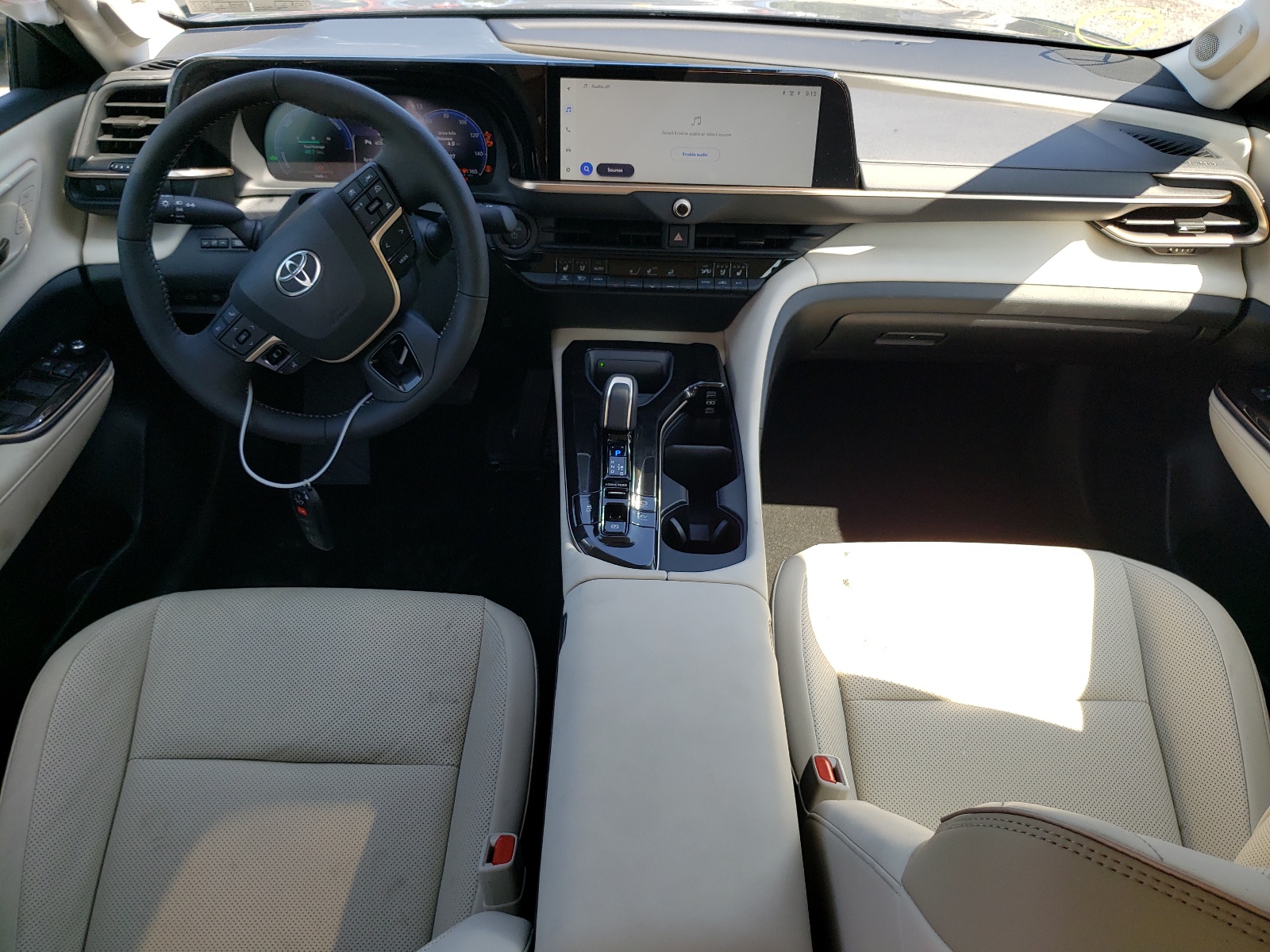 JTDAAAAF3R3019972 2024 Toyota Crown Xle