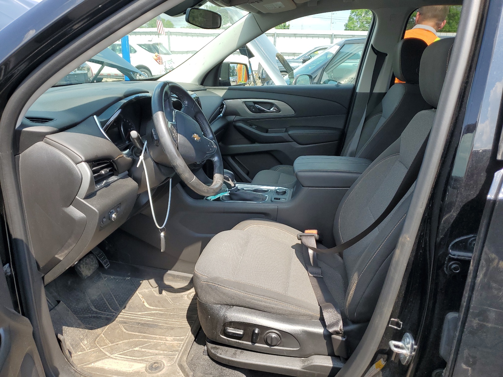 1GNEVGKWXLJ195001 2020 Chevrolet Traverse Lt