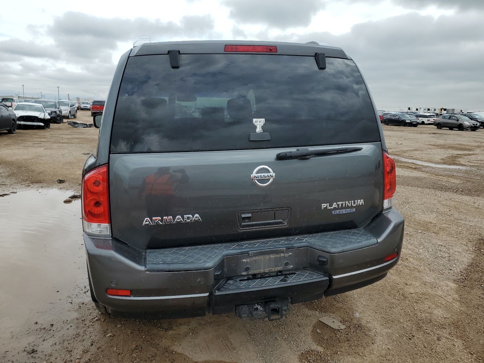 5N1BA0ND0BN620818 2011 Nissan Armada Sv