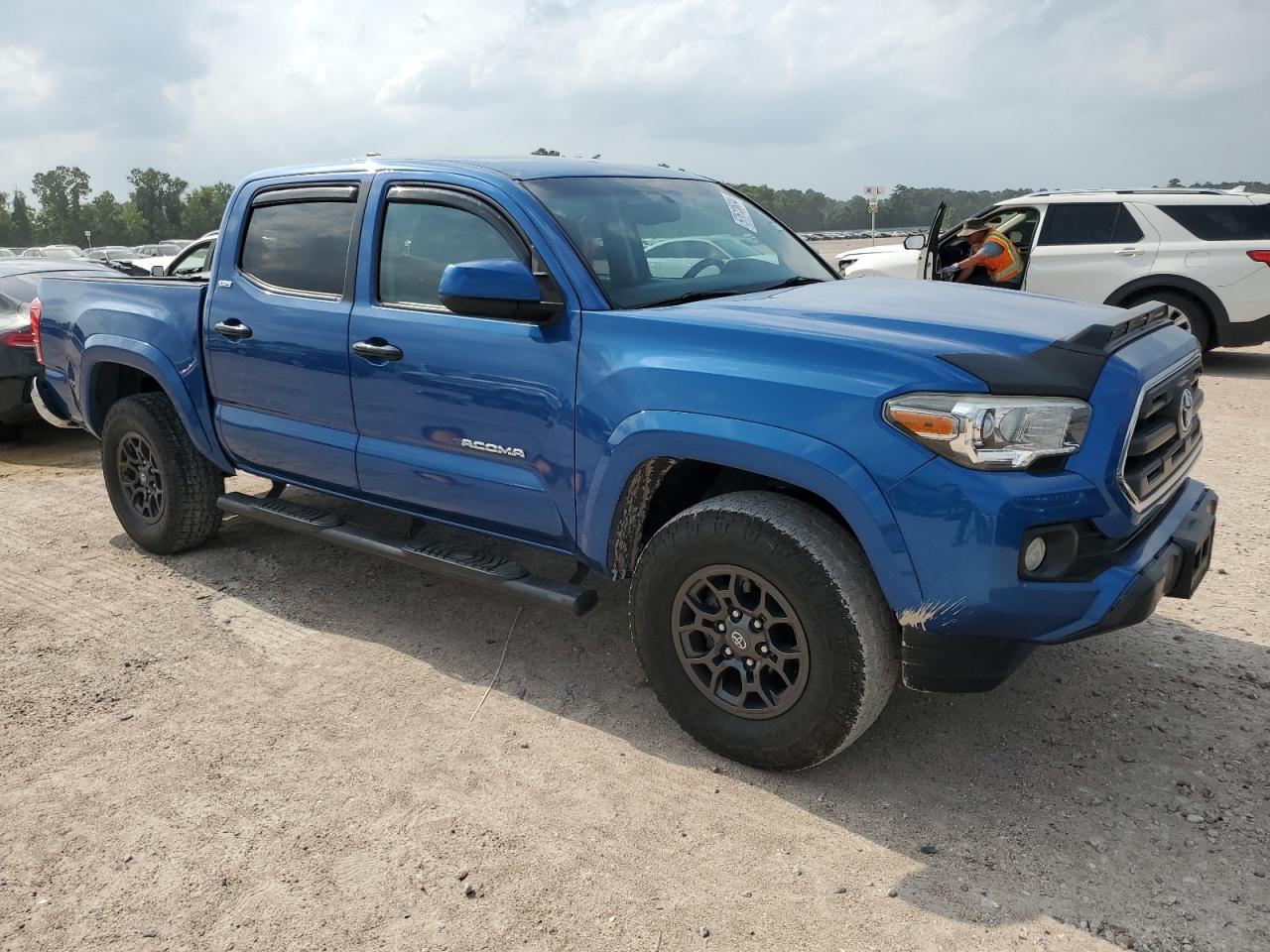 5TFAZ5CN1HX022624 2017 Toyota Tacoma Double Cab