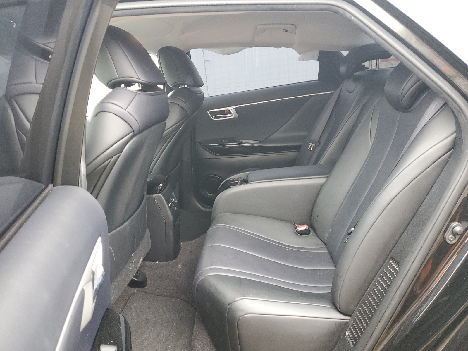 JTDBVRBD1JA004908 2018 Toyota Mirai