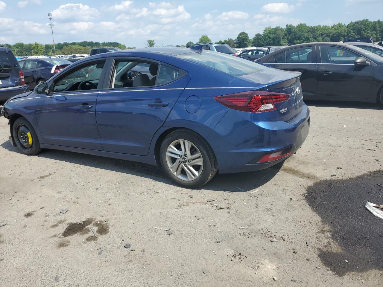 5NPD84LF8LH616831 2023 HYUNDAI ELANTRA - Image 2