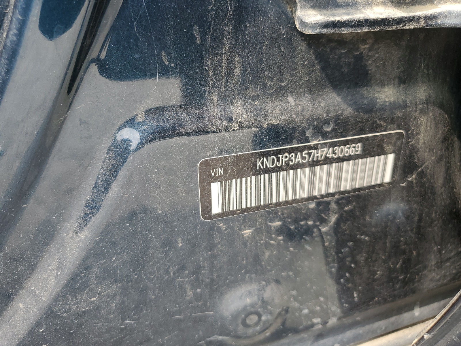 KNDJP3A57H7430669 2017 Kia Soul +