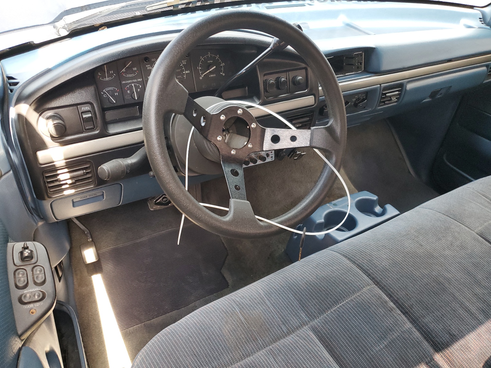 1FTEF15N3RLA42009 1994 Ford F150