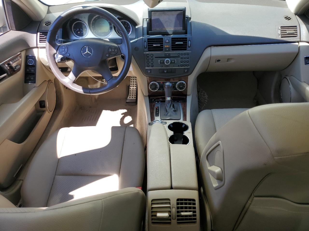 2010 Mercedes-Benz C 300 4Matic VIN: WDDGF8BB8AF463227 Lot: 57770924