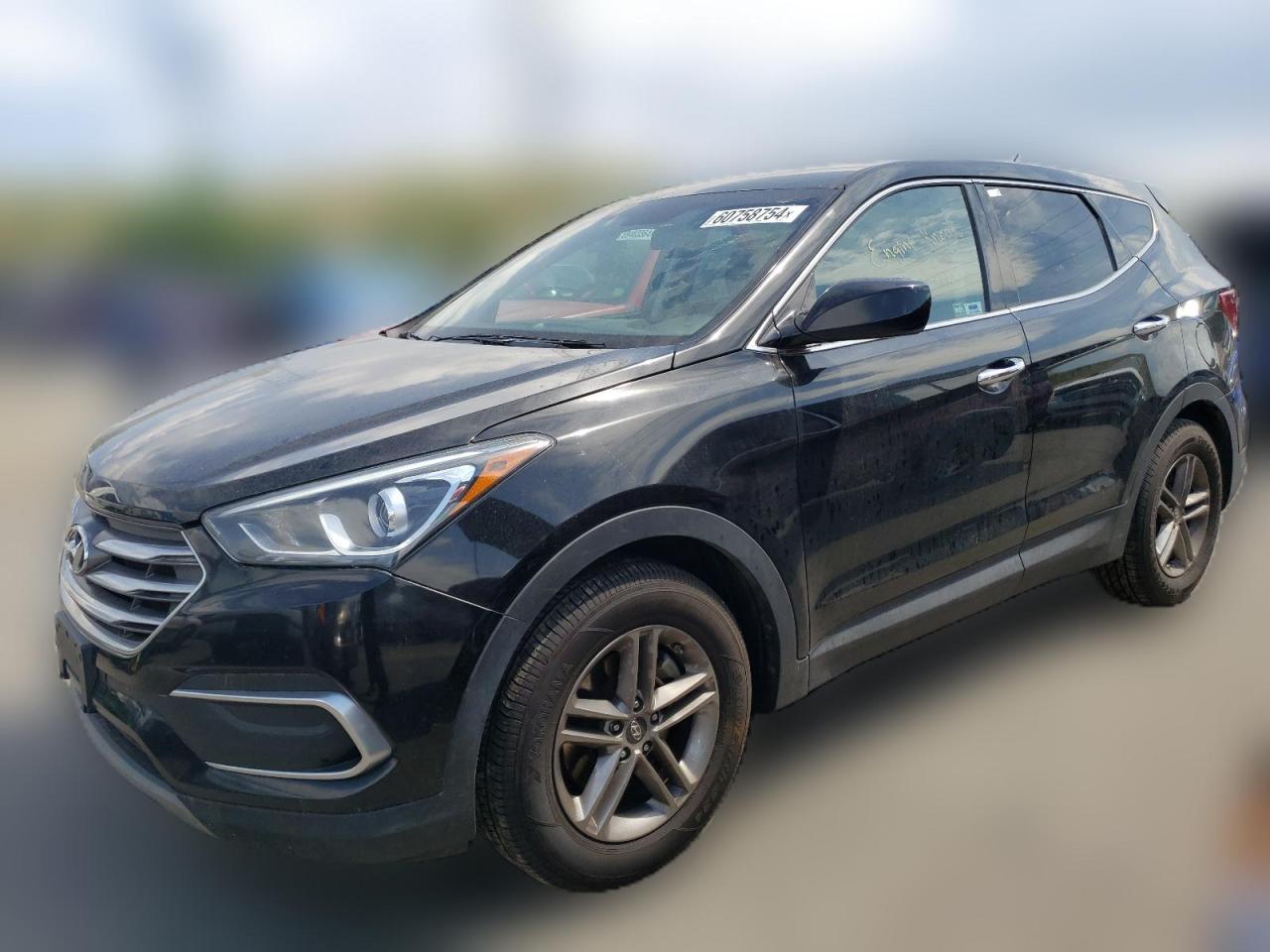 5NMZTDLBXJH095901 2018 HYUNDAI SANTA FE - Image 1