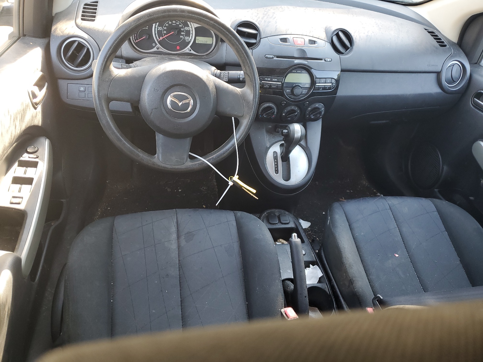 JM1DE1KY8D0152660 2013 Mazda Mazda2