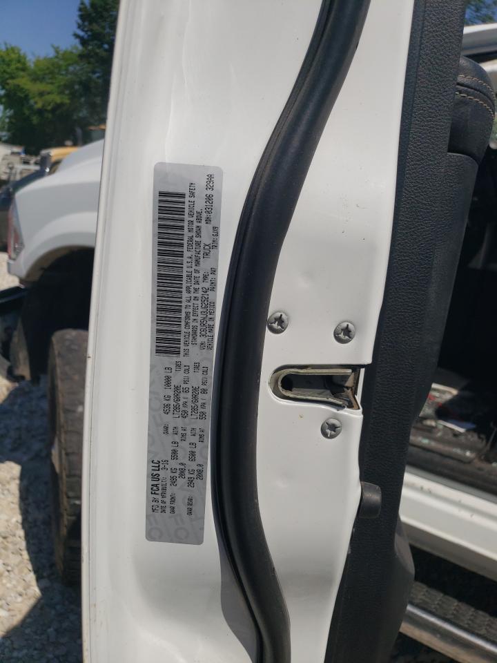 3C6UR5NJ3JG252142 2018 Ram 2500 Laramie