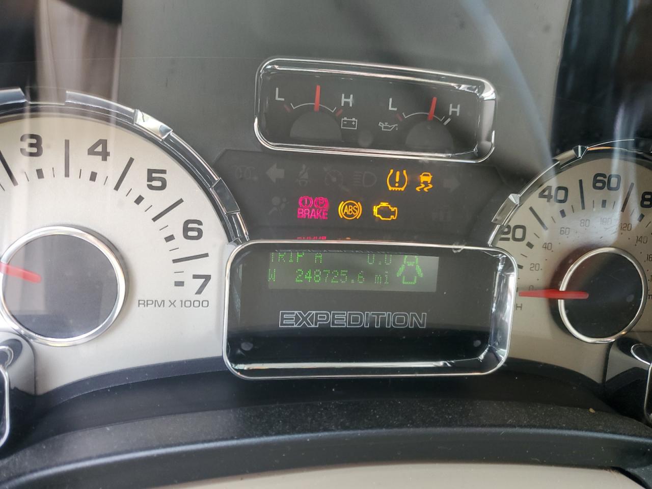 2010 Ford Expedition Eddie Bauer VIN: 1FMJU1H54AEB60154 Lot: 59356074