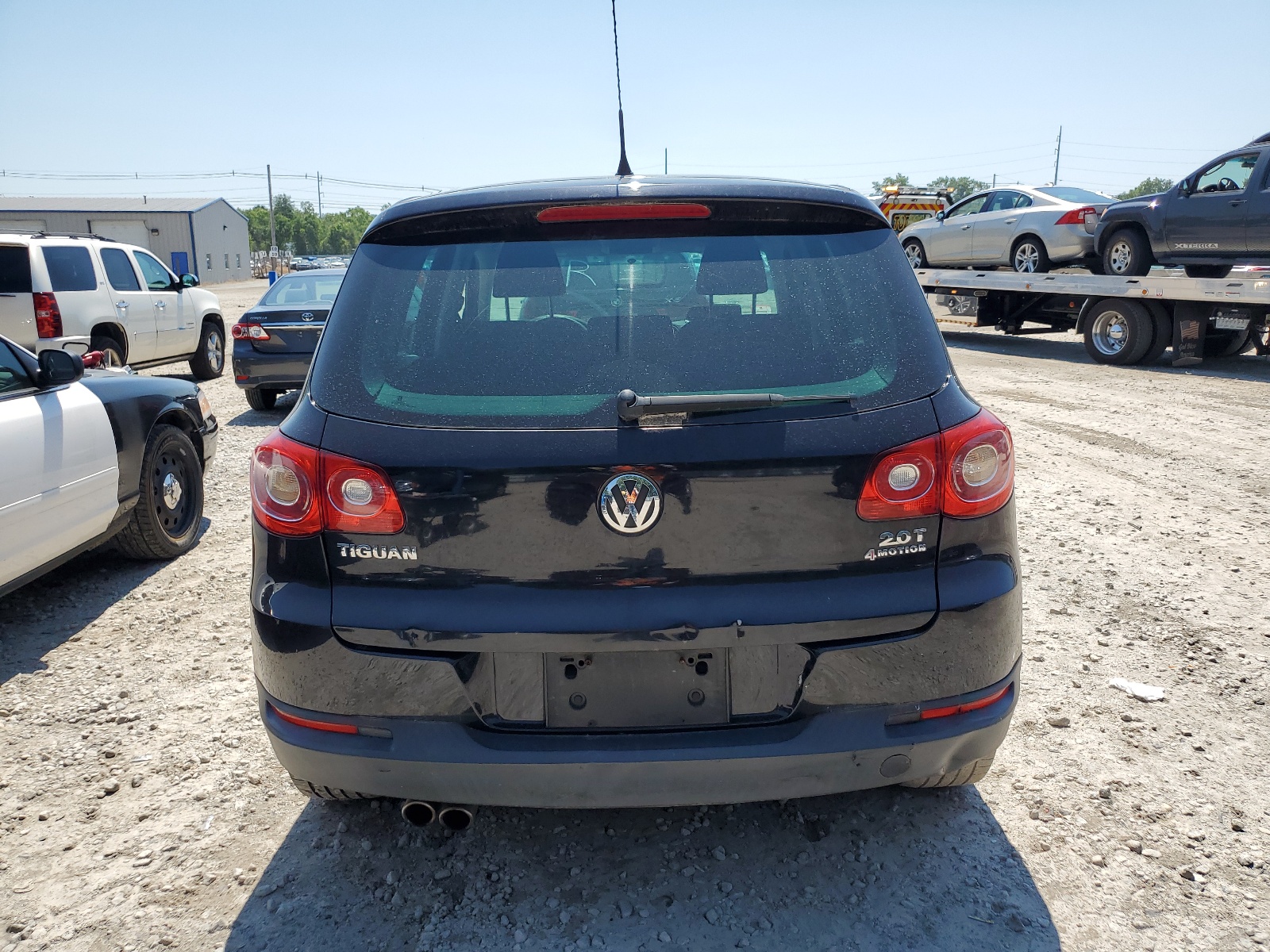 WVGBV7AXXAW530680 2010 Volkswagen Tiguan Se