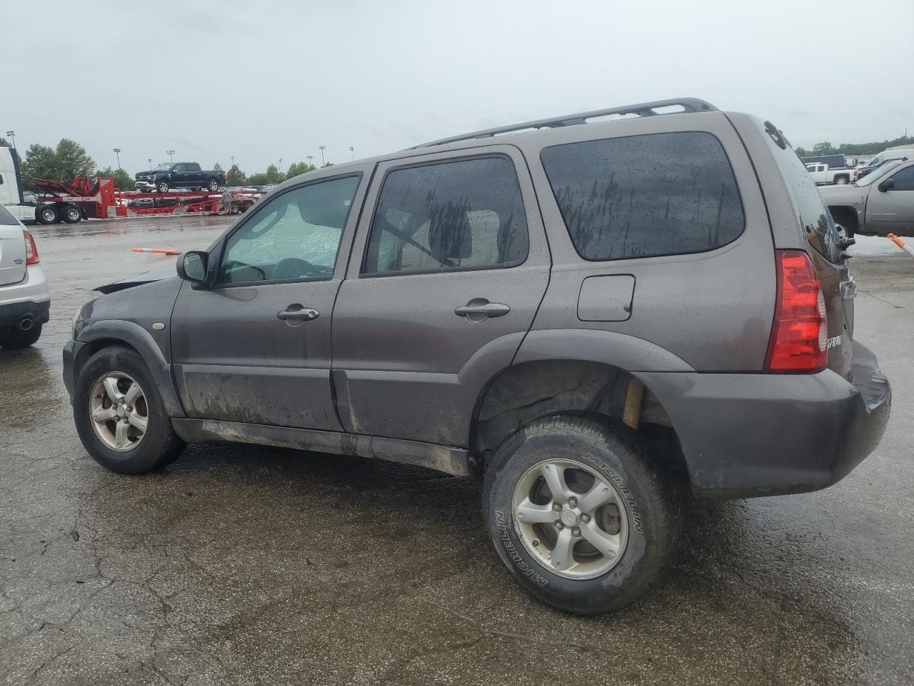 2006 Mazda Tribute S VIN: 4F2YZ04196KM18694 Lot: 60810794