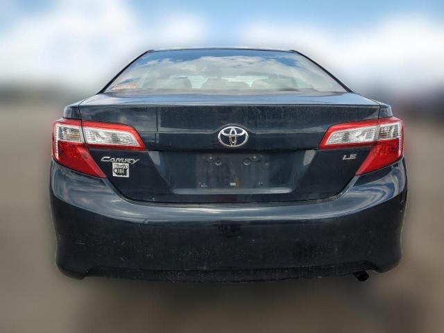 Седани TOYOTA CAMRY 2013 Чорний