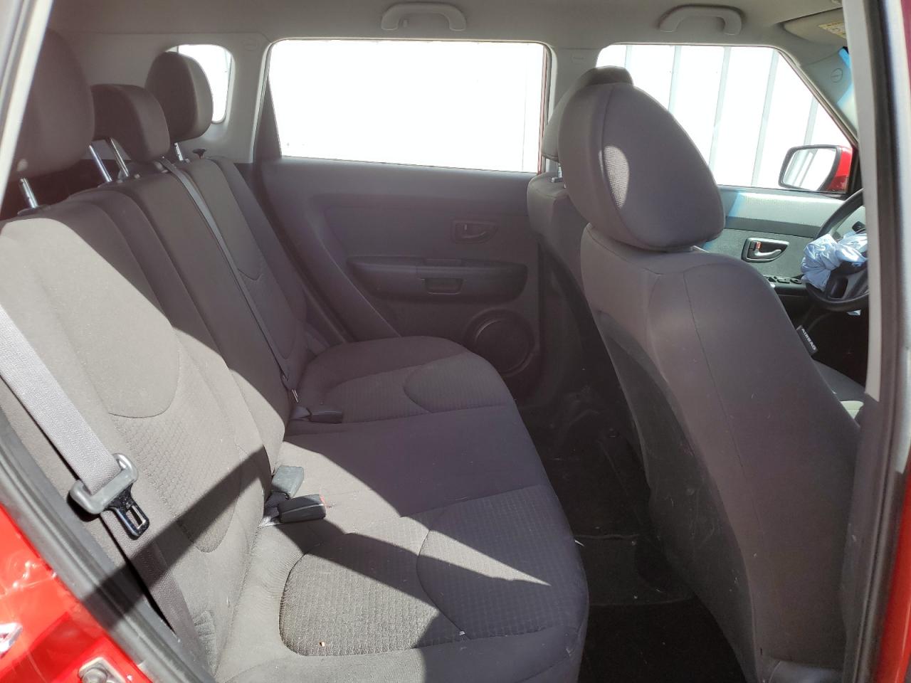 2011 Kia Soul VIN: KNDJT2A17B7311708 Lot: 59832084