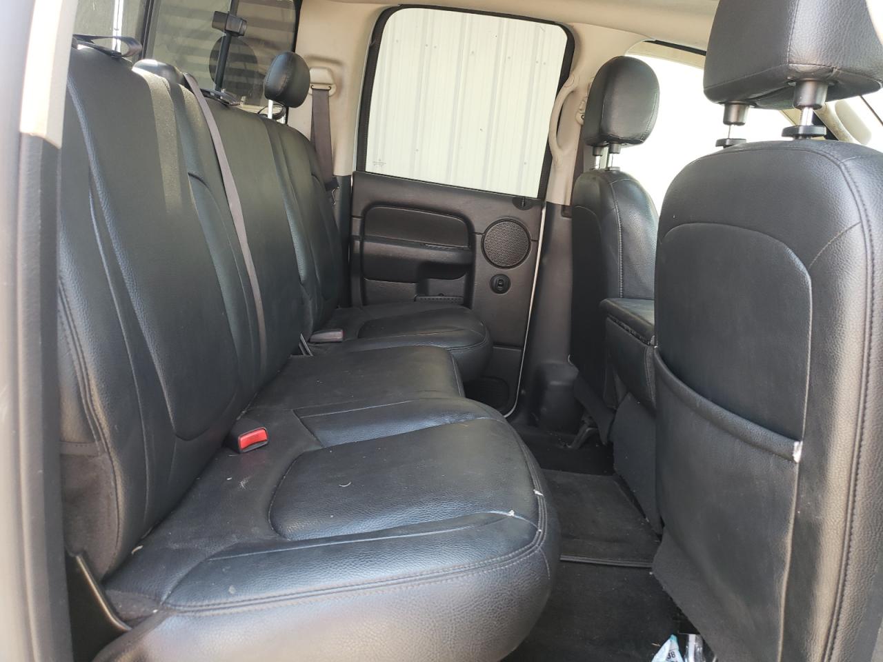 2005 Dodge Ram 1500 St VIN: 1D7HU18D05S215920 Lot: 59334044