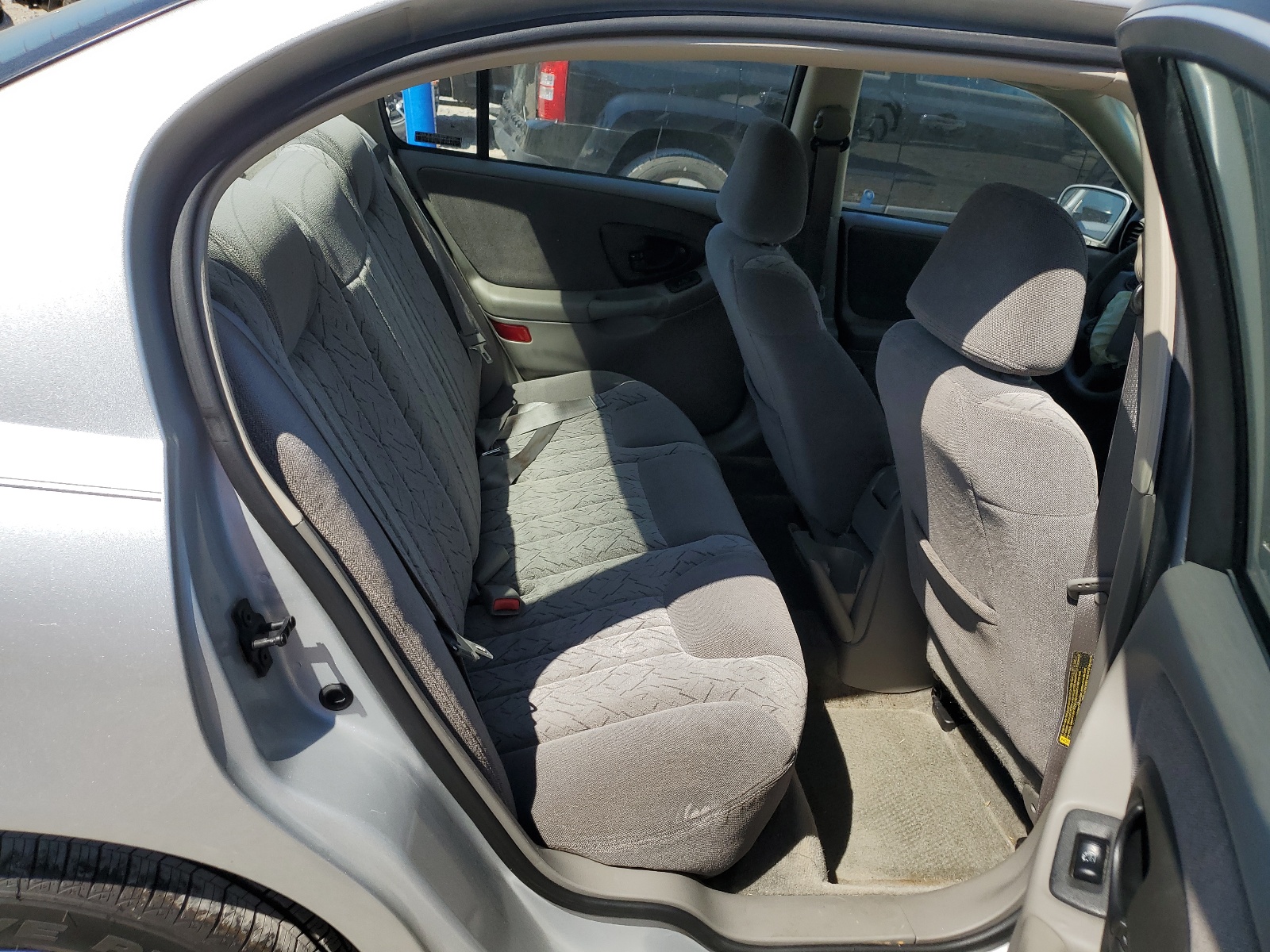 1G1NE52J816188526 2001 Chevrolet Malibu Ls