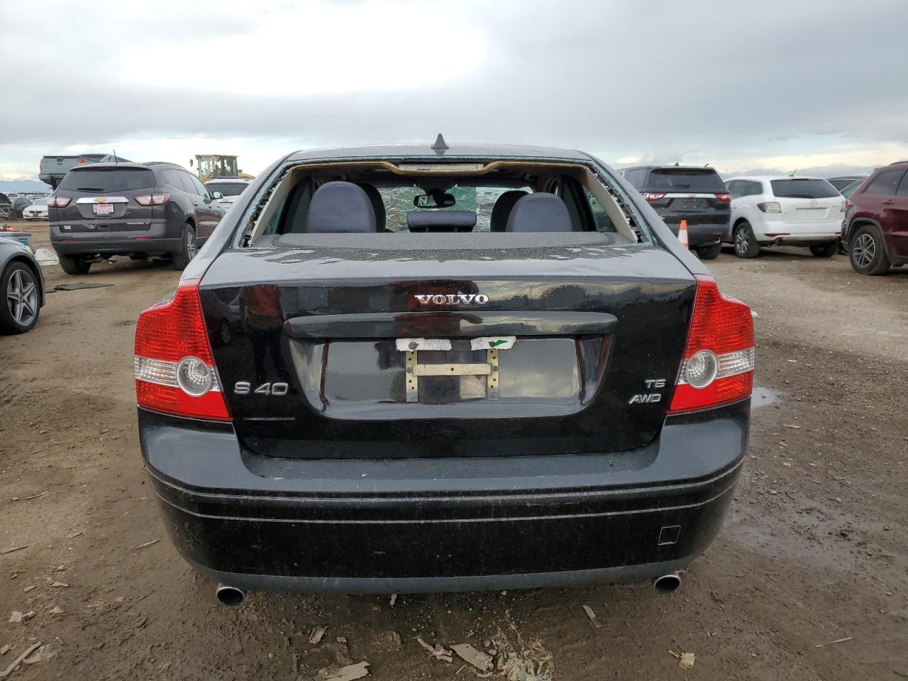 2005 Volvo S40 T5 VIN: YV1MH682752115266 Lot: 61124104