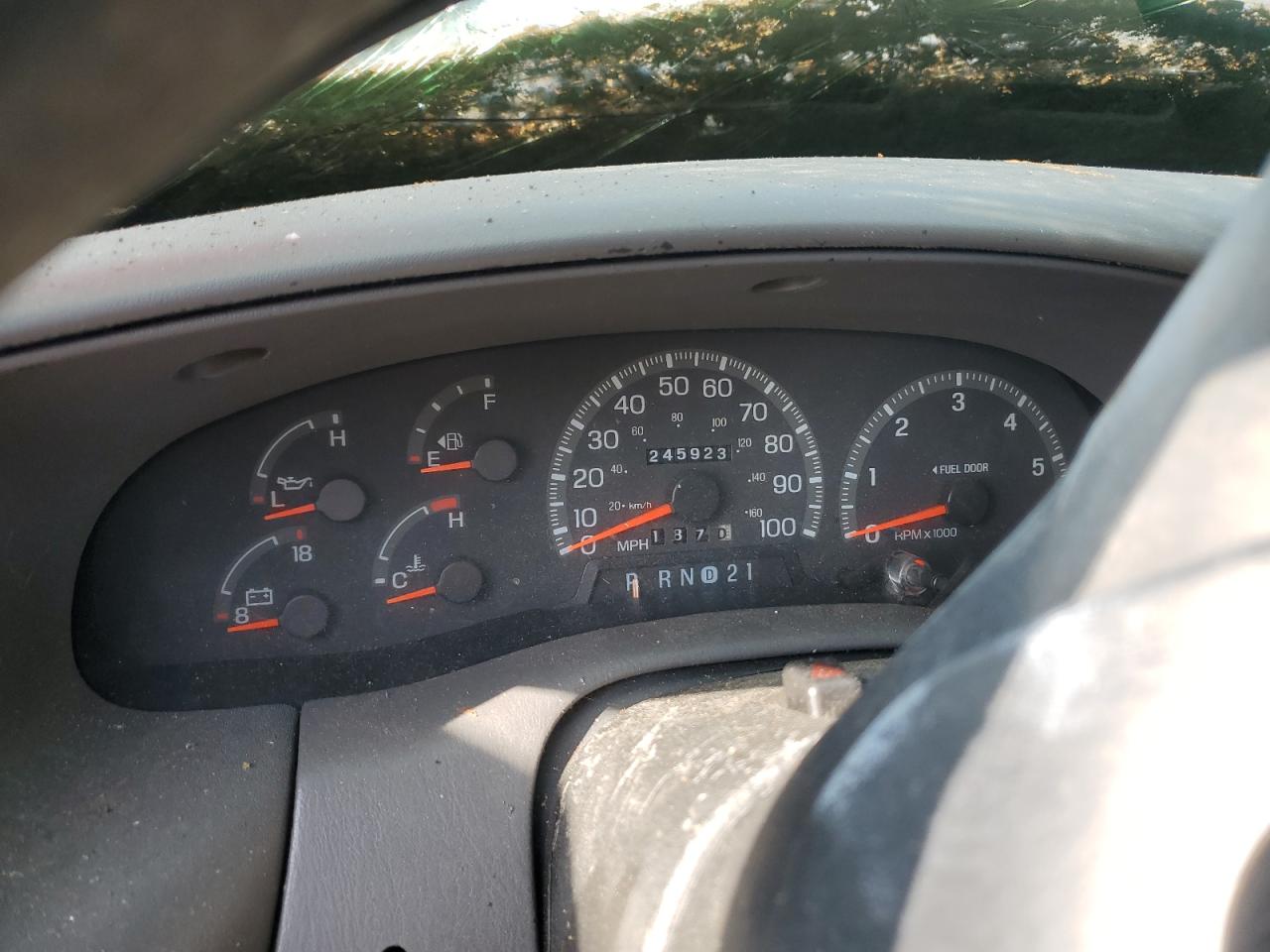 1998 Ford F150 VIN: 1FTZX18W9WNC06186 Lot: 57594064