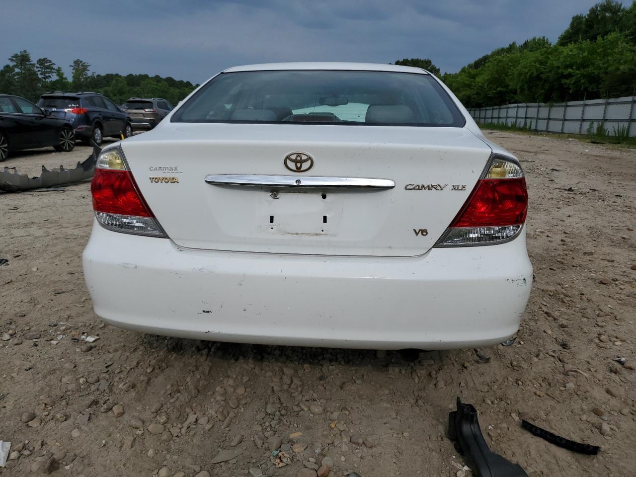 2005 Toyota Camry Le VIN: 4T1BF30K05U605299 Lot: 57001204