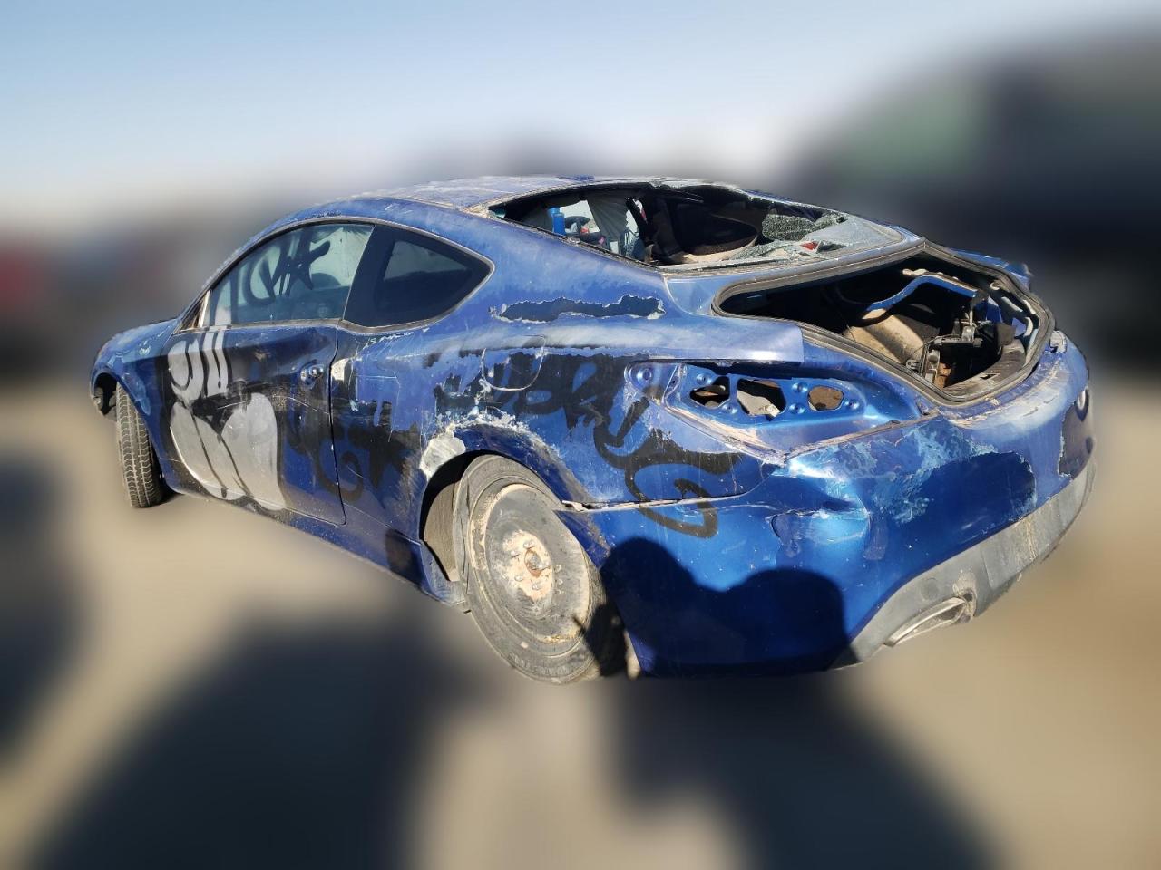 2010 Hyundai Genesis Coupe 2.0T VIN: KMHHT6KDXAU014832 Lot: 73804693