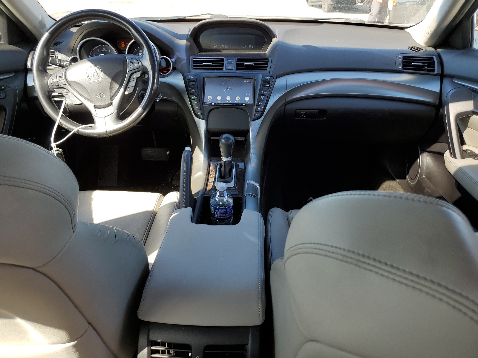 19UUA9F28AA006072 2010 Acura Tl