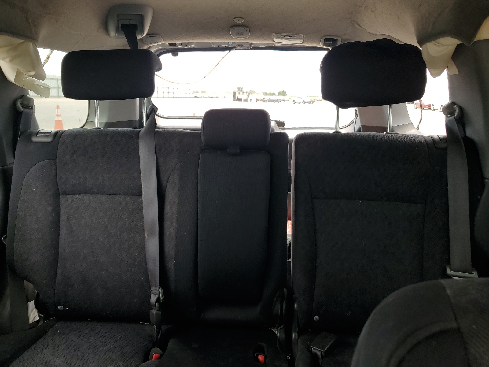 JHLRD68535C018628 2005 Honda Cr-V Lx