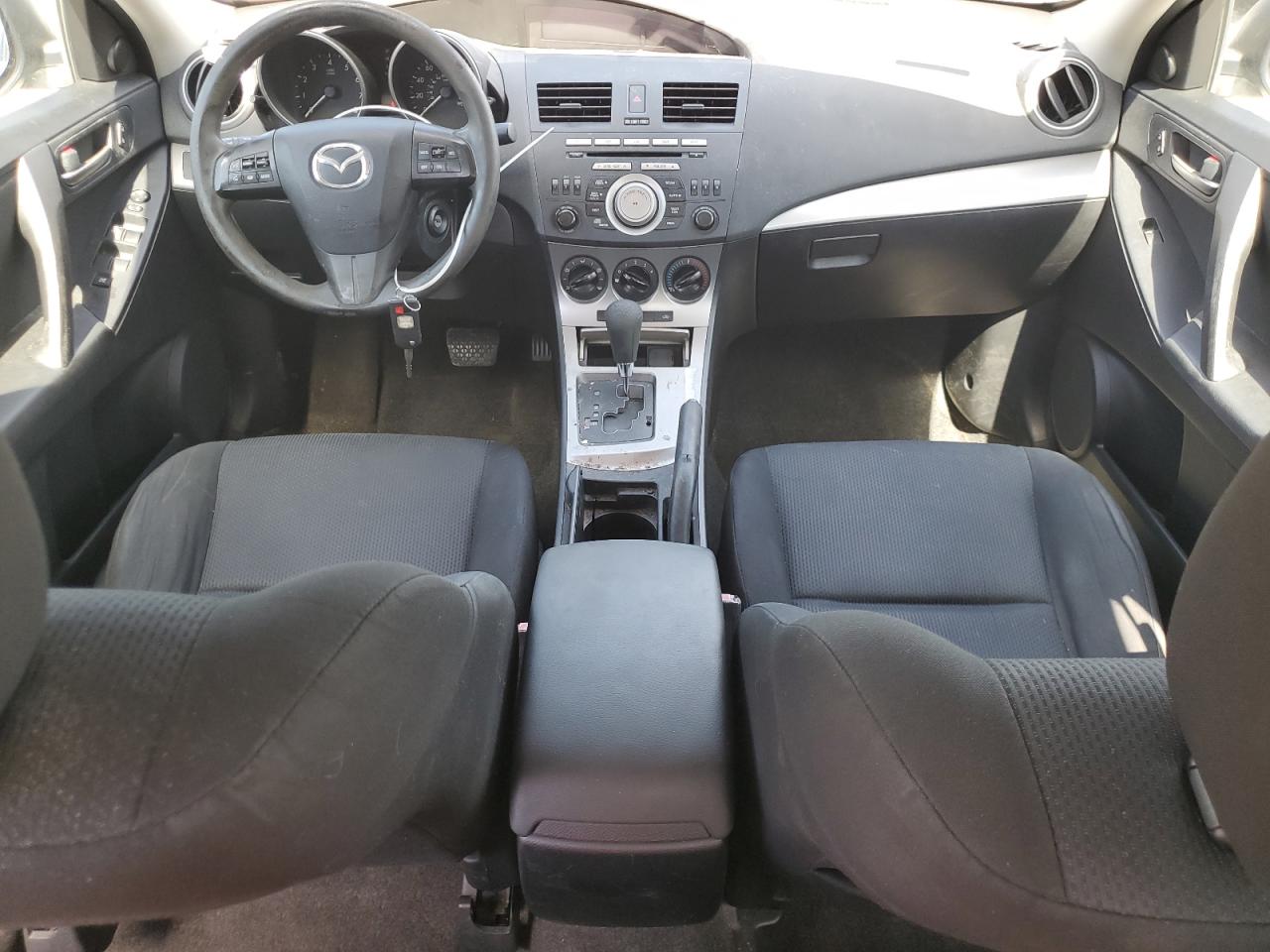 2011 Mazda 3 I VIN: JM1BL1VG0B1360068 Lot: 60715814