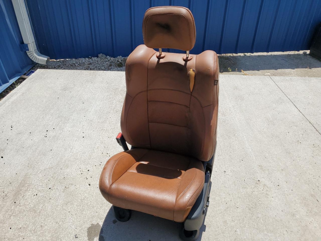 2015 Jeep Grand Cherokee Srt-8 VIN: 1C4RJFDJ6FC821038 Lot: 60441554