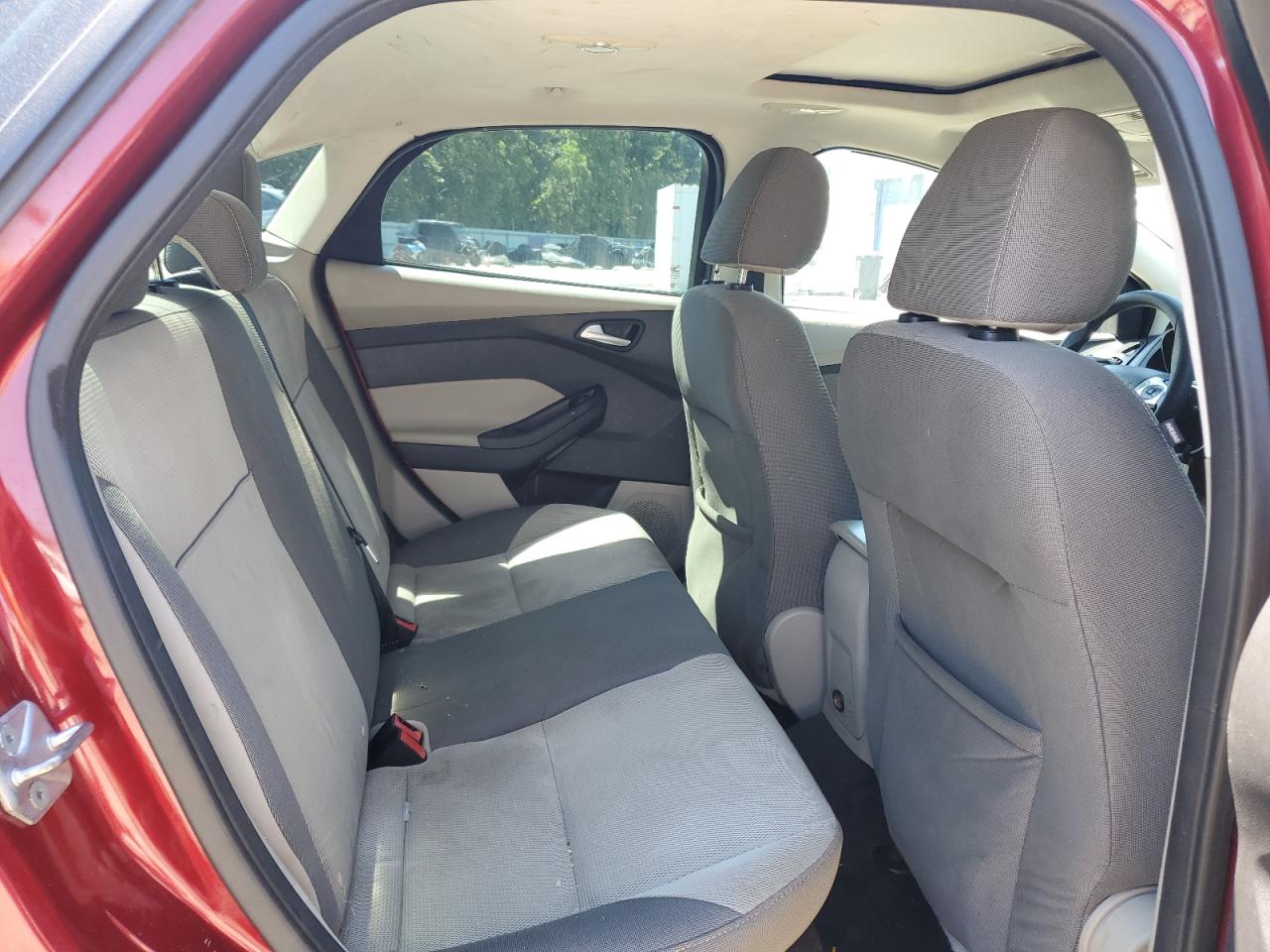 2014 Ford Focus - Image 10