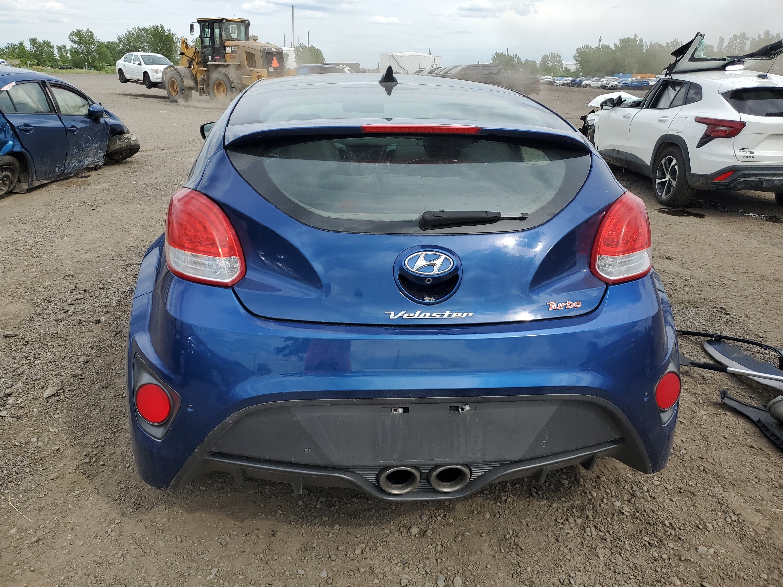 KMHTC6AE0HU304527 2017 Hyundai Veloster Turbo