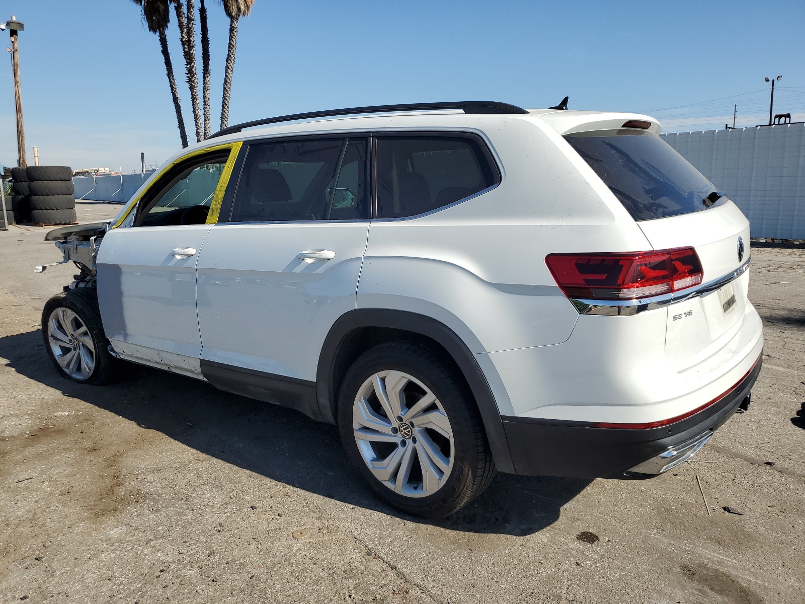 1V2HR2CA7PC525380 2023 Volkswagen Atlas Se