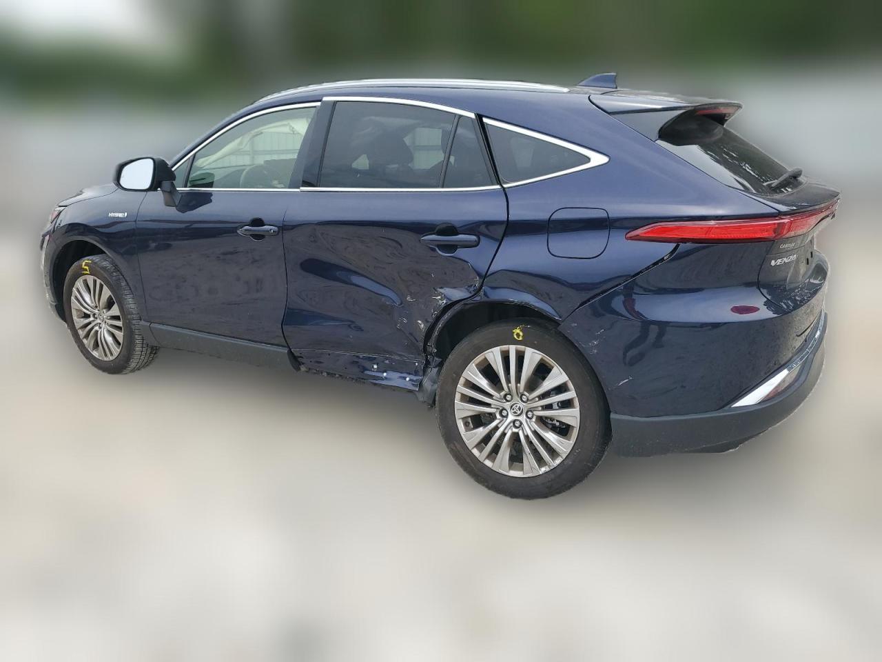 JTEAAAAH4MJ018573 2021 Toyota Venza Le 2021 Toyota Venza Le VIN: JTEAAAAH4MJ018573 Lot: 61102334