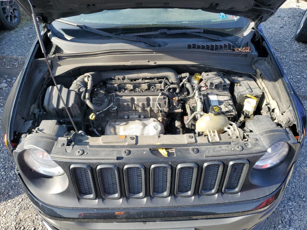 2017 Jeep Renegade Latitude VIN: ZACCJABB5HPF69625 Lot: 60872774