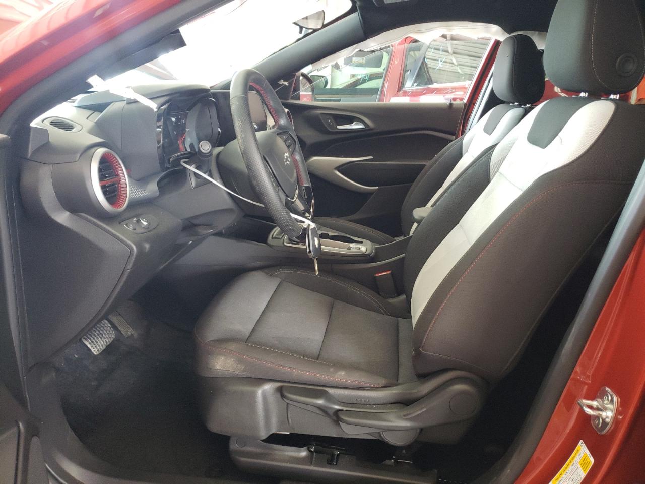 2024 Chevrolet Trax 1Rs VIN: KL77LGE28RC130027 Lot: 61028884