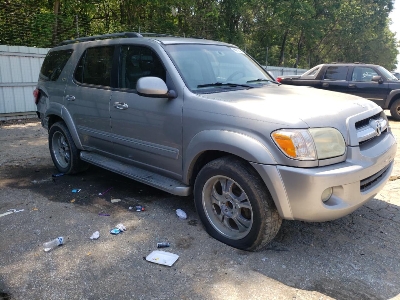 5TDZT34A75S243702 2005 Toyota Sequoia Sr5