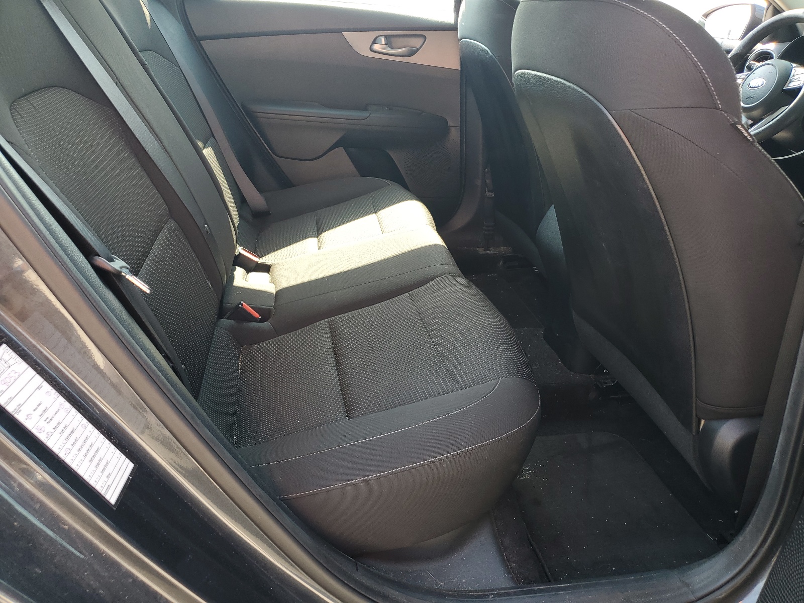 3KPF24AD5KE051677 2019 Kia Forte Fe