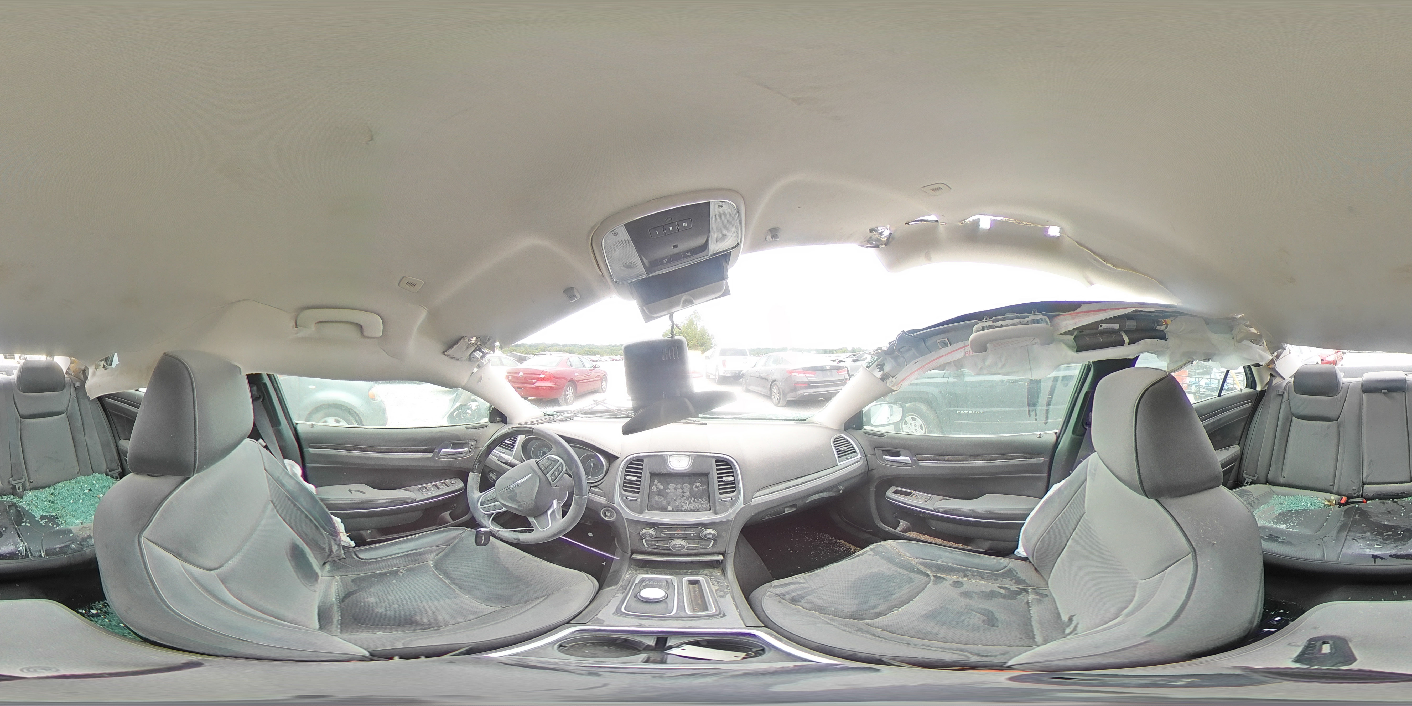 2018 Chrysler 300 Limited VIN: 2C3CCAKG9JH268048 Lot: 58081084