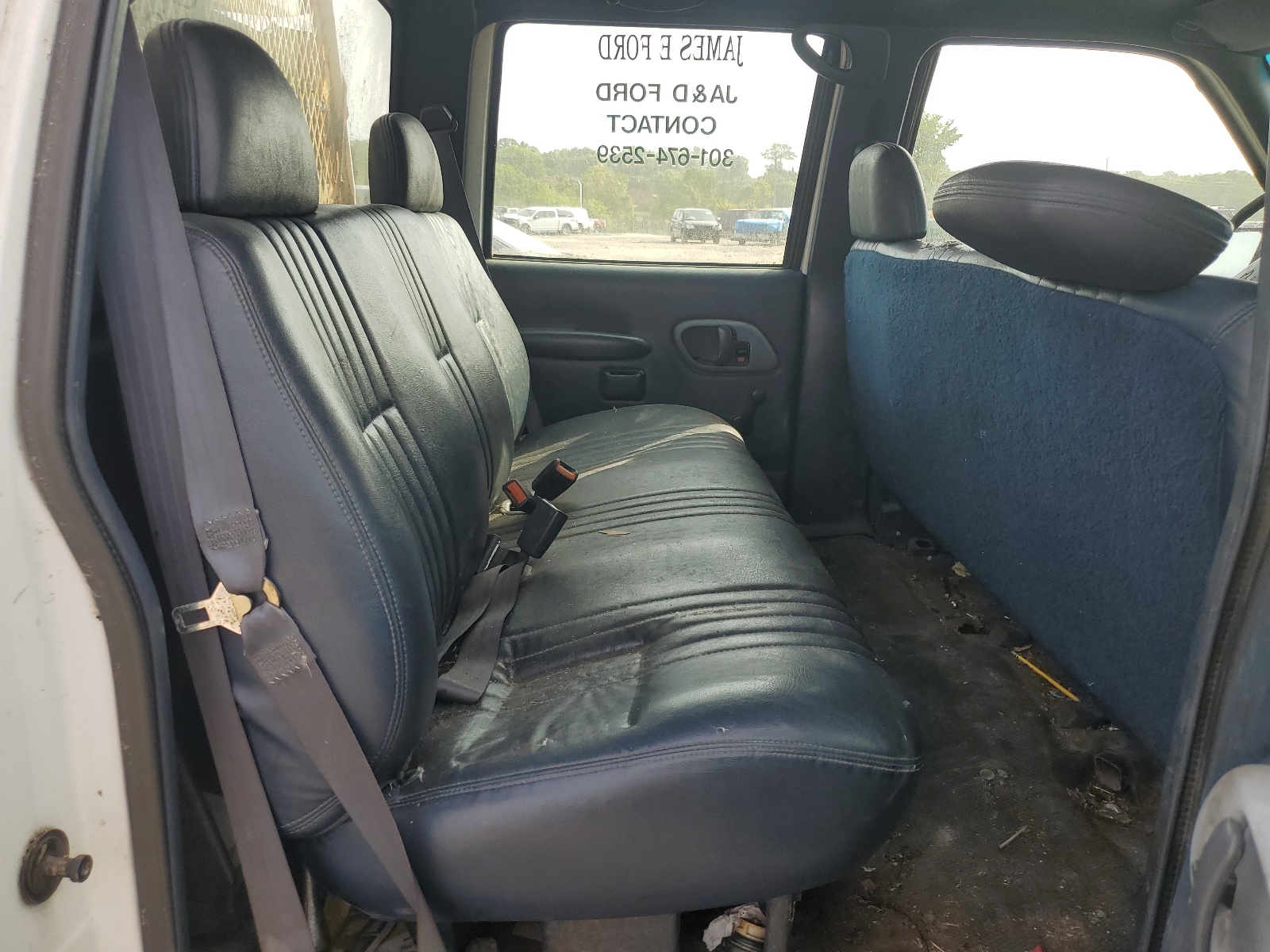 1GCHK33R6YF502500 2000 Chevrolet Gmt-400 K3500