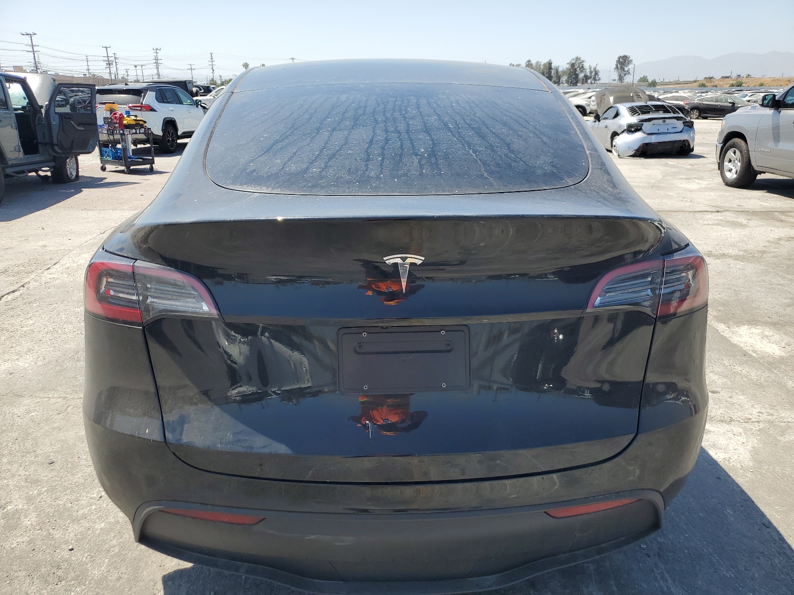 7SAYGDED7PF922541 2023 Tesla Model Y