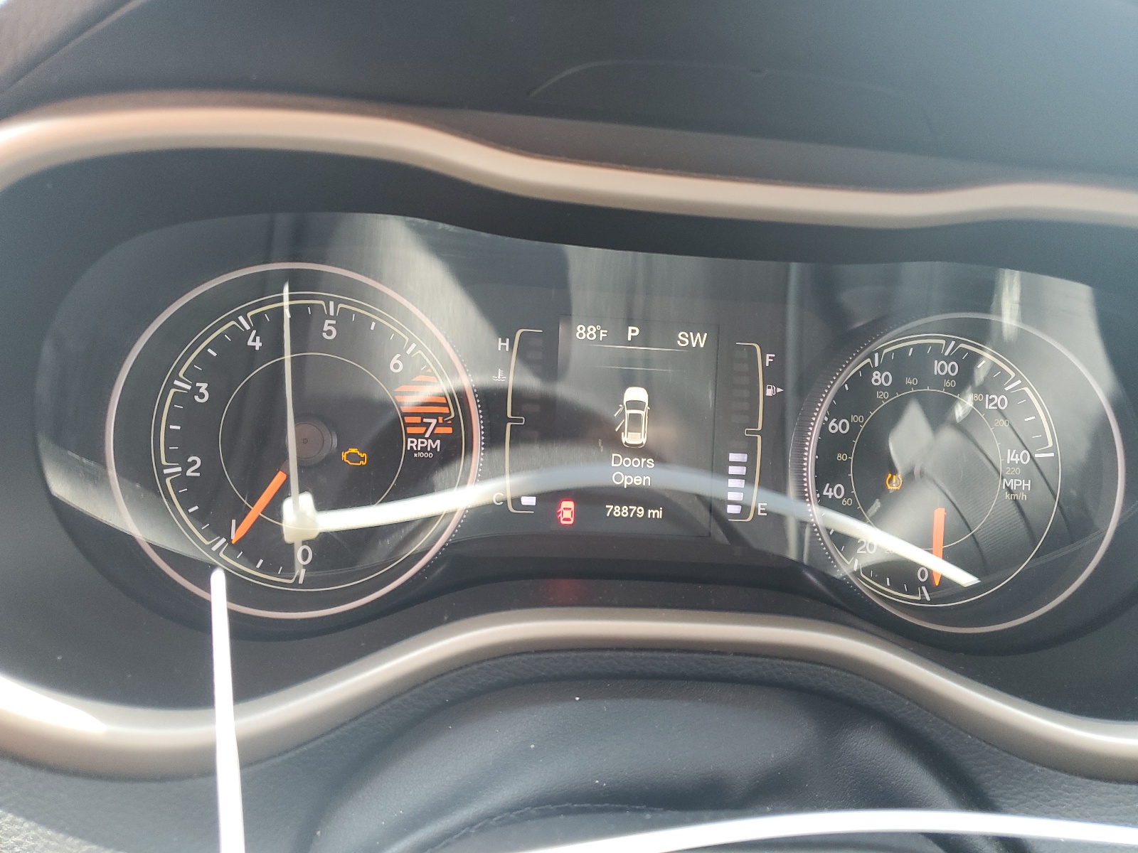 1C4PJLCB4HW573132 2017 Jeep Cherokee Latitude